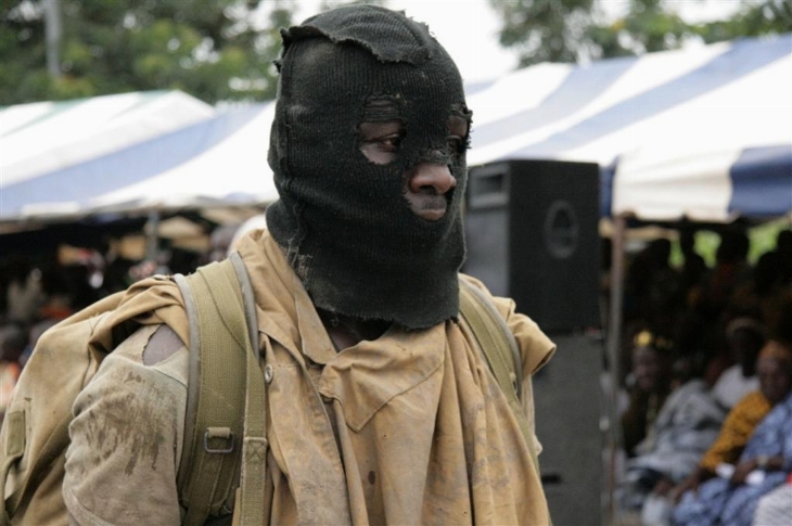 Côte d`Ivoire: les ex-rebelles pro-Ouattara prennent deux villes de l`ouest